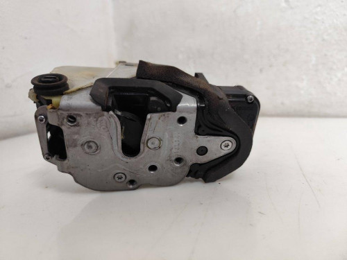  CERRADURA PUERTA TRASERA DERECHA OPEL 