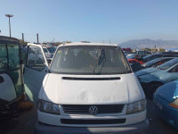VOLKSWAGEN T4 TRANSPORTER BUS