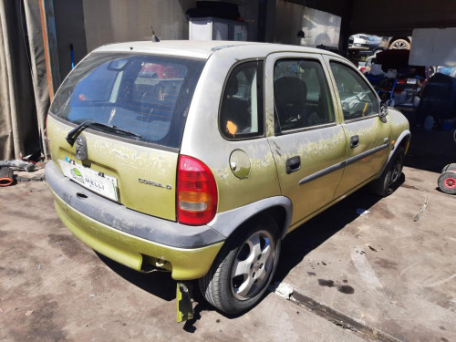  OPEL CORSA B 