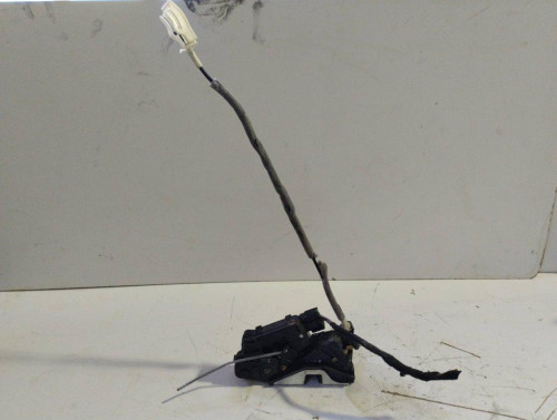 CERRADURA PUERTA DELANTERA IZQUIERDA 