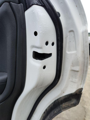CERRADURA PUERTA TRASERA DERECHA LAND ROVER RANGE ROVER EVOQUE 