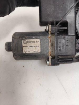 MOTOR ELEVALUNAS DELANTERO DERECHO, OPEL