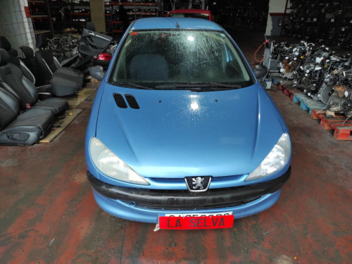PEUGEOT 206 — vehículo donante para recambios 