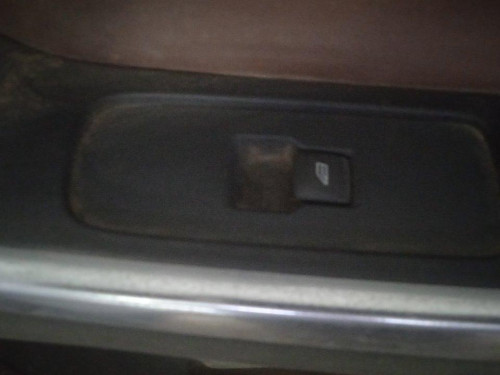  MANDO ELEVALUNAS DELANTERO DERECHO VOLVO XC60 