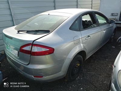 FORD MONDEO BERLINA (CA2)