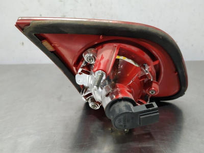 PILOTO TRASERO DERECHO INTERIOR, VOLKSWAGEN, PASSAT BERLINA (3C2)