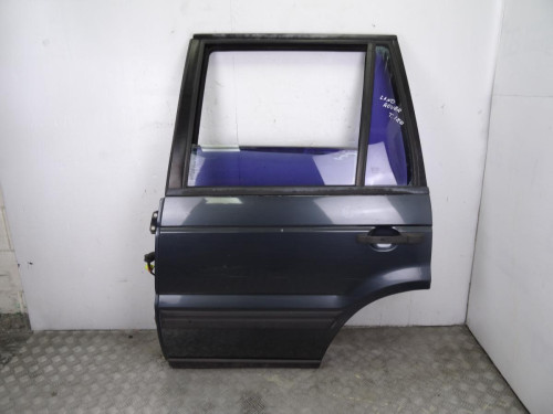 PUERTA TRASERA IZQUIERDA б/у
