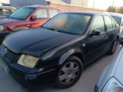VOLKSWAGEN BORA BERLINA (1J2)(1998)