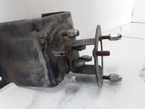 SOPORTE RUEDA REPUESTO Ssangyong KORANDO 