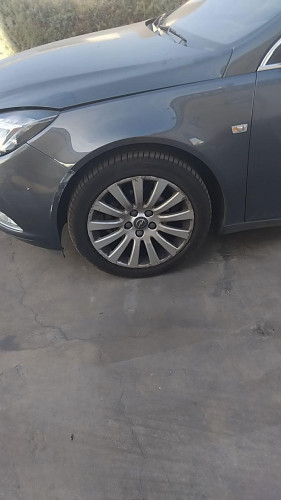ALETA DELANTERA IZQUIERDA Opel Insignia Berlina (2008->) Opel Insignia Berlina (2008->) 