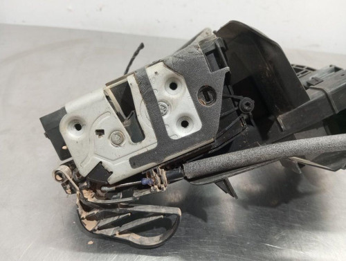  CERRADURA PUERTA DELANTERA DERECHA FORD FOCUS BERLINA (CEW) 