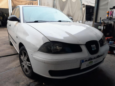SEAT CORDOBA BERLINA (6L2)