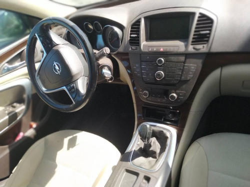  OPEL INSIGNIA BERLINA 