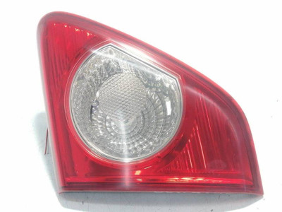 PILOTO TRASERO CENTRAL, TOYOTA, COROLLA (E15)