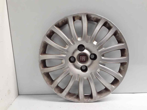 TAPACUBOS FIAT II PUNTO (188) BERLINA 