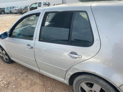 VOLKSWAGEN GOLF IV BERLINA (1J1)(10.1997)