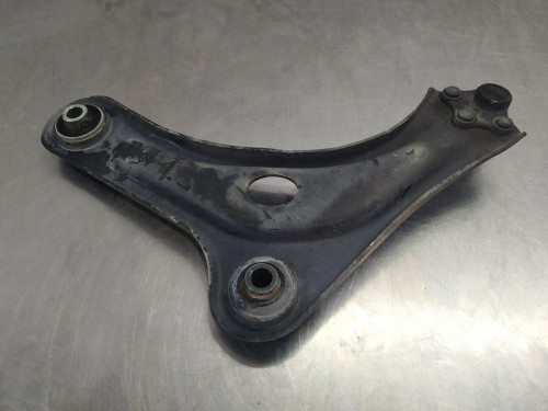 BRAZO SUSPENSION INFERIOR DELANTERO DERECHO Peugeot 208 
