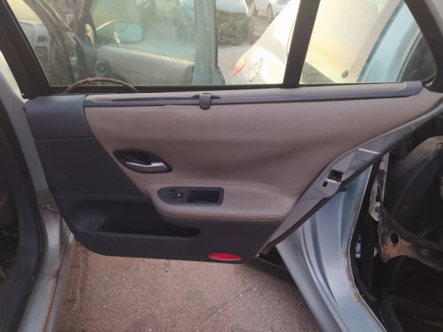  GUARNECIDO PUERTA TRASERA DERECHA RENAULT LAGUNA II (BG0) 