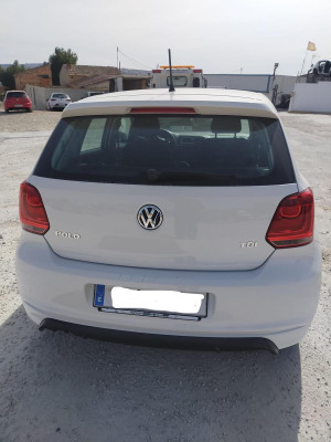VOLKSWAGEN POLO V (6R1)