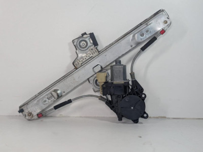MOTOR ELEVALUNAS DELANTERO IZQUIERDO, FORD, FIESTA (CNN)