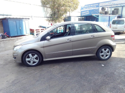 MERCEDES-BENZ CLASE B (BM 245)