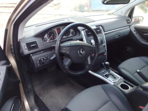  MERCEDES-BENZ CLASE B (BM 245) 