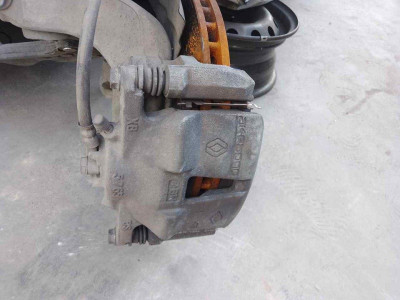 PINZA DE FRENO DELANTERA IZQUIERDA