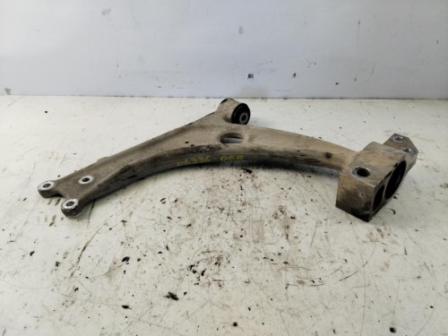 BRAZO SUSPENSION INFERIOR DELANTERO IZQUIERDO Volkswagen PASSAT BERLINA (3C2) 