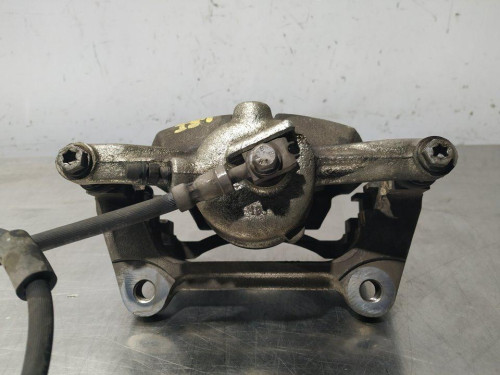  PINZA DE FRENO DELANTERA IZQUIERDA Volkswagen PASSAT VARIANT (3G5) 