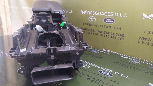 CONSOLA CENTRAL JAGUAR F-PACE 