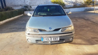 Renault Laguna (B56)(1998->)