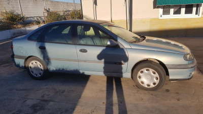 Renault Laguna (B56)(1998->)