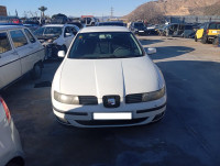 SEAT LEON (1M1)