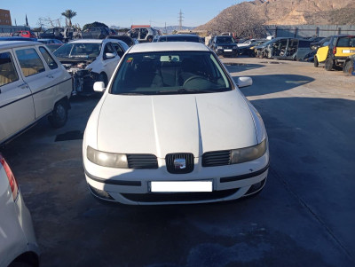 SEAT LEON (1M1)