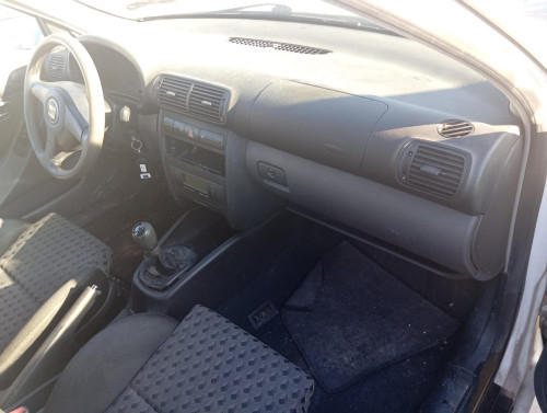  SEAT LEON (1M1) 
