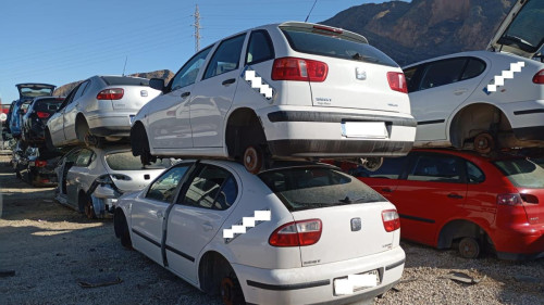  SEAT LEON (1M1) 