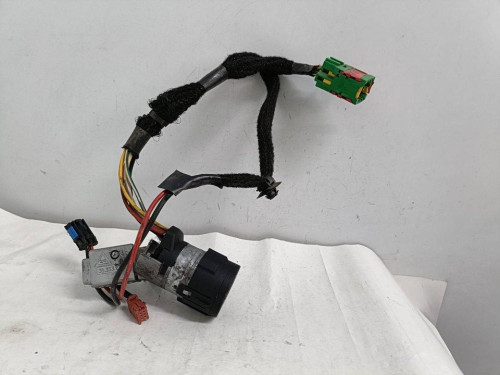 CONMUTADOR DE ARRANQUE Peugeot 307 (S1)(04.2001) 