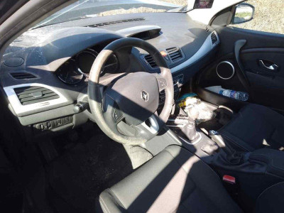 RENAULT MEGANE III BERLINA 5P