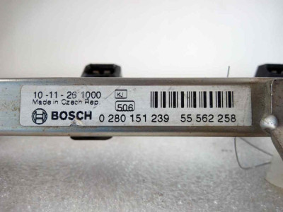 RAMPA INYECTORA, OPEL, CORSA D