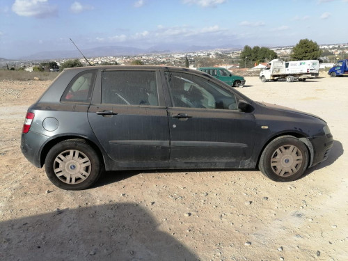 FIAT STILO (192) — автомобиль-донор на запчасти 