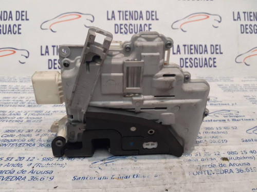  CERRADURA PUERTA DELANTERA DERECHA 