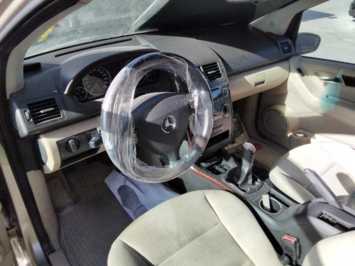  MERCEDES-BENZ CLASE A (BM 169) 