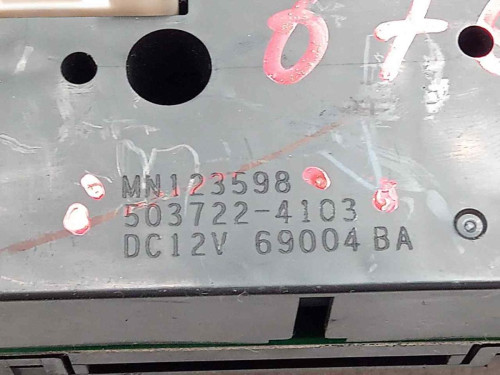  MANDO CALEFACCION / AIRE ACONDICIONADO Mitsubishi L200 (KA0/KB0) 
