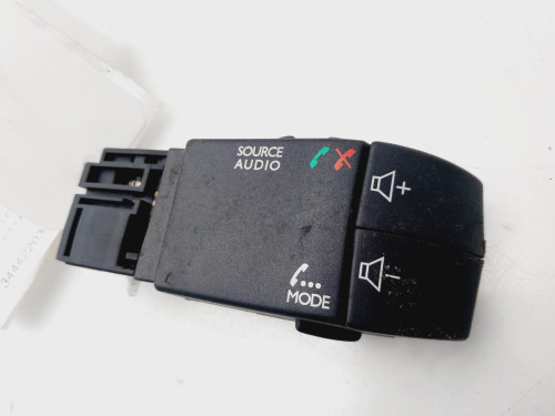 MANDO CONTROL RADIO Renault LAGUNA II (BG0) 