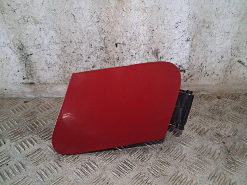 TAPA EXTERIOR COMBUSTIBLE 