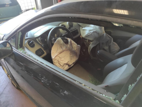 SEAT IBIZA SC (6J1) — vehículo donante para recambios 