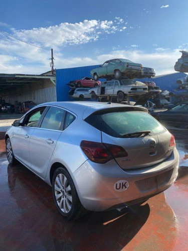  OPEL ASTRA J BERLINA 5P 