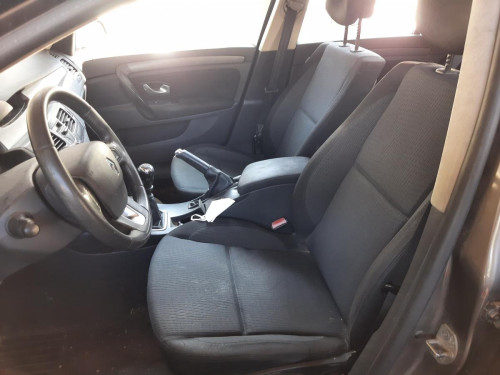 RENAULT LAGUNA III BERLINA — Donor Vehicle for Used Parts 