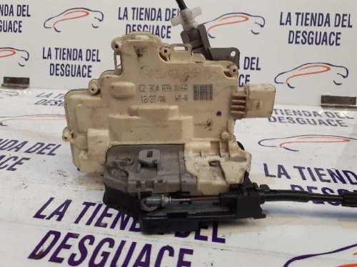  CERRADURA PUERTA DELANTERA DERECHA 