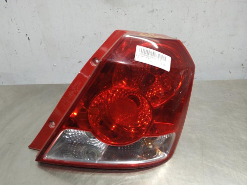  PILOTO TRASERO DERECHO DAEWOO KALOS 